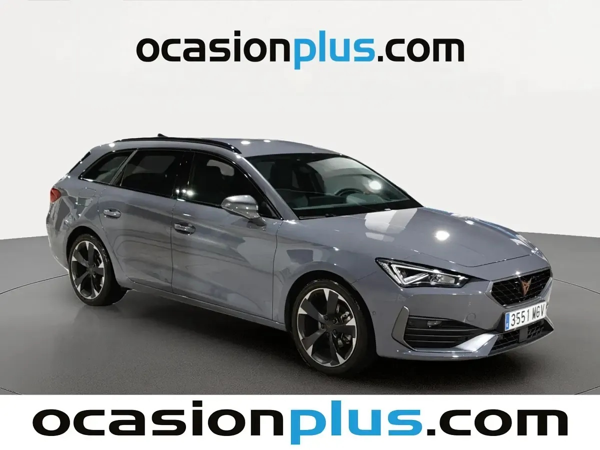 Usado Cupra Leon 150 CV (110 kW) 2023 Gris Monovolumen