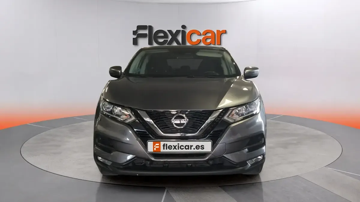 Usado Nissan Qashqai Acenta 116 CV (85 kW) 2021 Gris SUV