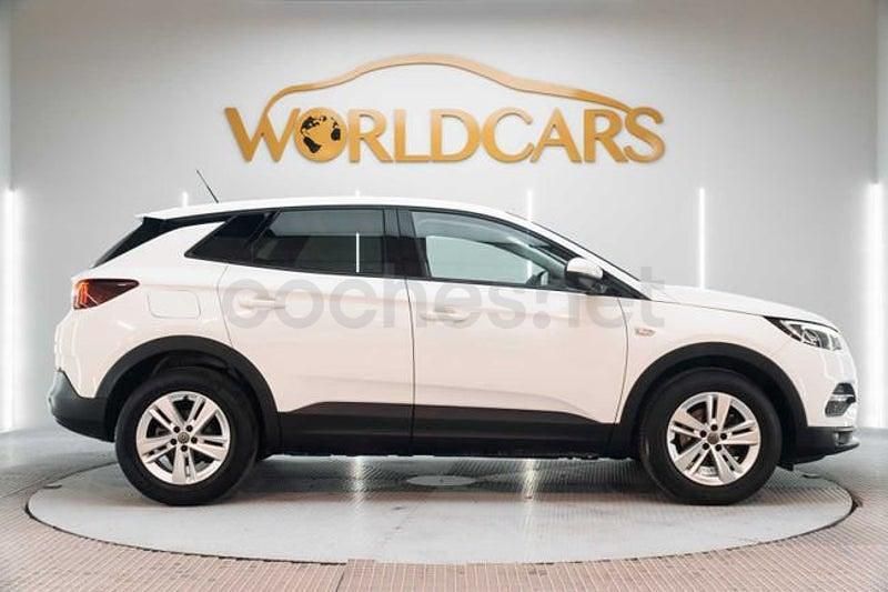 Usado Opel Grandland X Edition 130 CV (95 kW) 2021 Blanco SUV