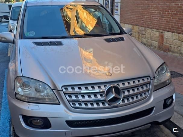 Usado Mercedes ML280 190 CV (139 kW) 2007 Gris / plata SUV