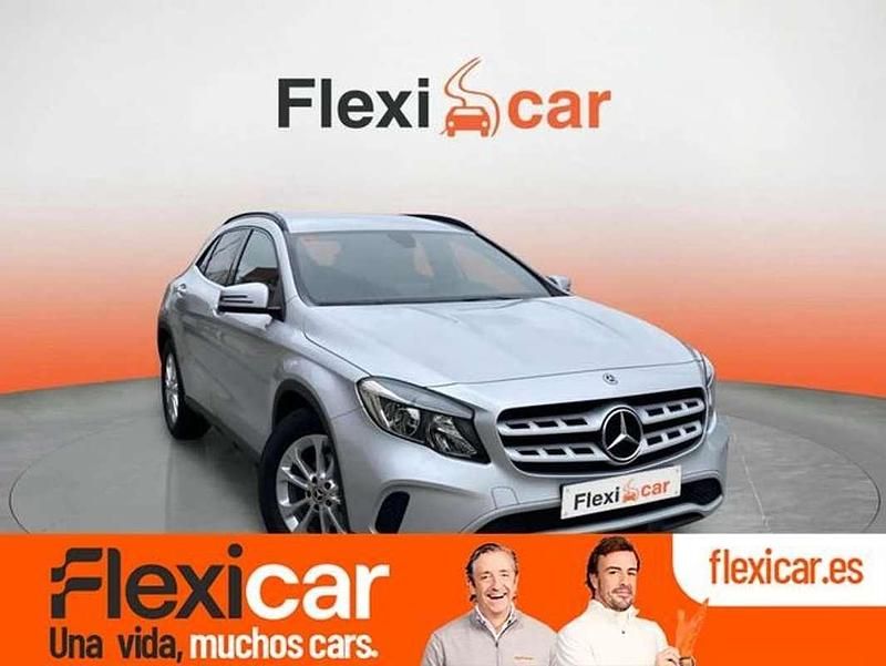 Gris Usado 2019 Mercedes GLA180 SUV | 16.590 € (Super precio) - Imagen 1/4