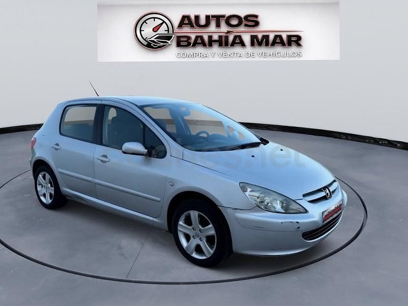 Usado Peugeot 307 110 CV (80 kW) 2006 Gris / plata Berlina