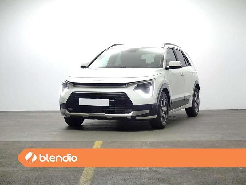 Blanco Usado 2023 Kia Niro SUV | 30.720 € (Un poco caro) - Imagen 1/4