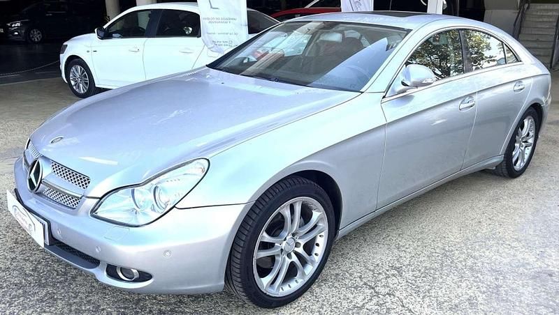 Plateado Usado 2005 Mercedes CLS320 Coupe | 13.900 € - Imagen 1/4