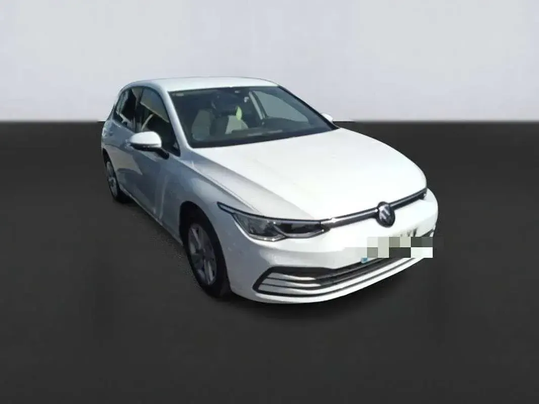 Usado VW Golf VIII Life 110 CV (80 kW) 2022 Blanco Utilitario