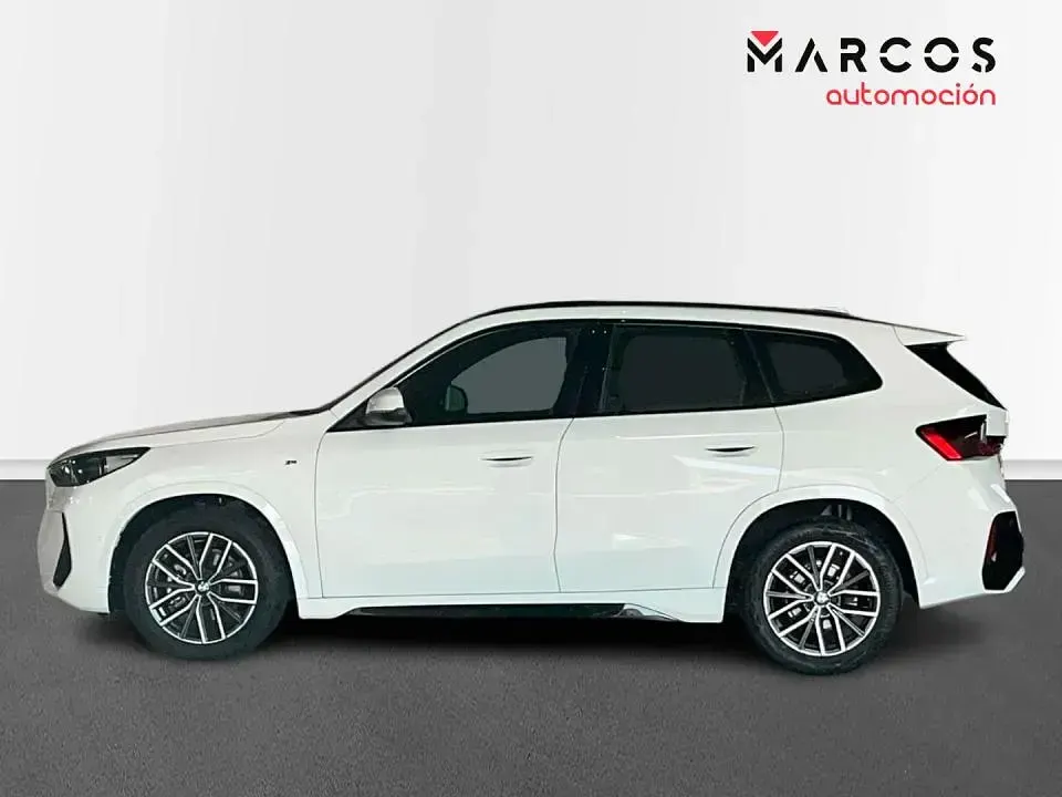 Usado BMW X1 Comfort Edition 150 CV (110 kW) 2025 Blanco SUV