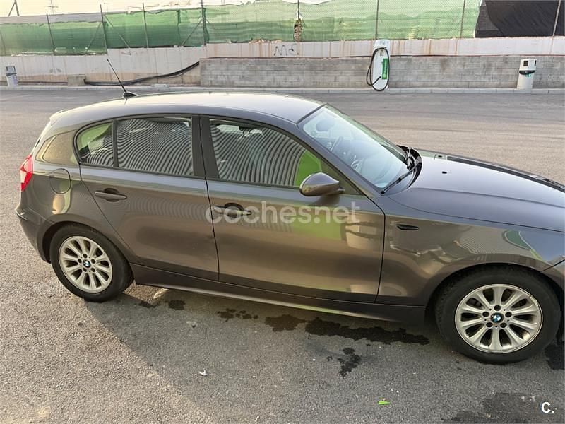 Brugt BMW 116 115 HK (84 kW) 2006 Grå Hatchback