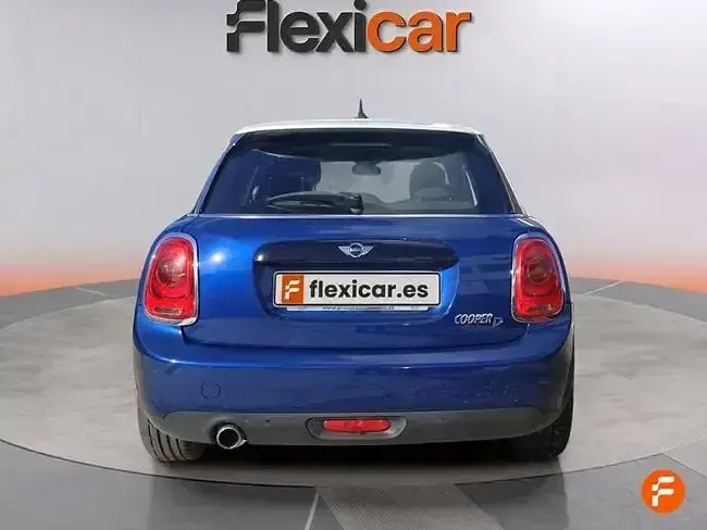 Usado Mini Cooper D 116 CV (85 kW) 2017 Azul Utilitario