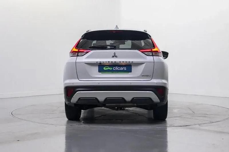 Usado Mitsubishi Eclipse Cross 188 CV (138 kW) 2022 Blanco SUV