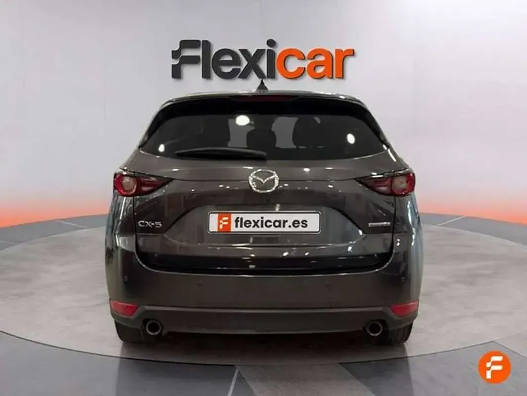 Usado Mazda CX-5 165 CV (121 kW) 2021 Gris SUV