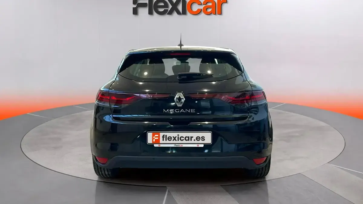 Begagnad Renault Mégane II Intens 115 HK (84 kW) 2022 Svart Sedan