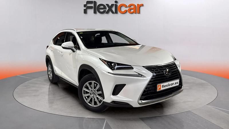 Usado Lexus NX300h Executive Line 197 CV (144 kW) 2020 Blanco SUV