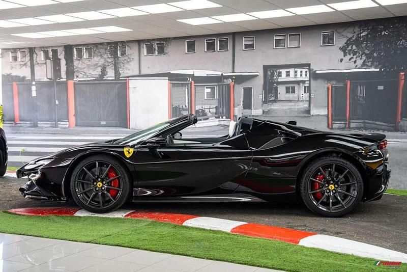 Nuevo Ferrari SF90 999 CV (734 kW) 2025 Negro Descapotable