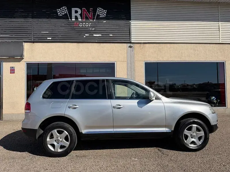 Usado VW Touareg R 174 CV (127 kW) 2005 Gris / plata SUV