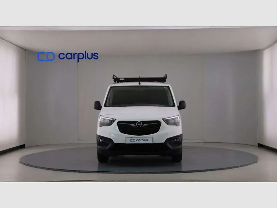 Usado Opel Combo 102 CV (75 kW) 2022 Blanco Monovolumen