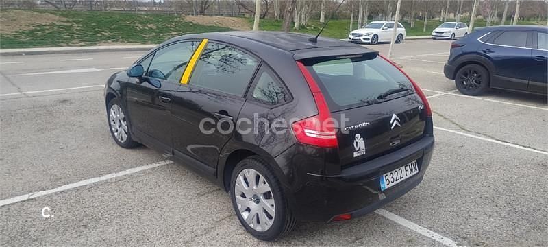 Usado Citroën C4 Exclusive 110 CV (80 kW) 2007 Negro Berlina
