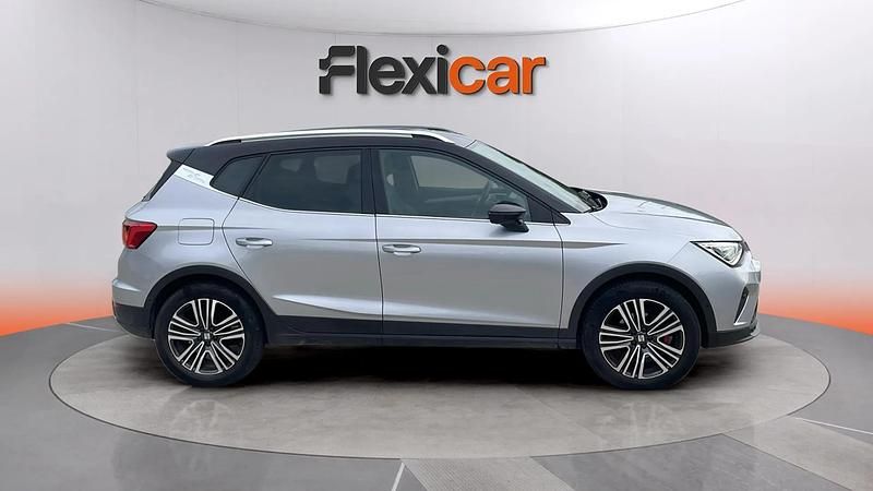 Usado Seat Arona FR 116 HP (85 kW) 2024 Cinzento SUV