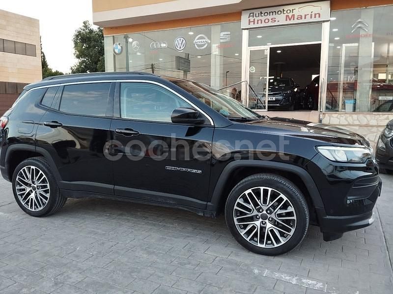 Negro Usado 2022 Jeep Compass Limited SUV | 19.500 € (Buen precio) - Imagen 1/4