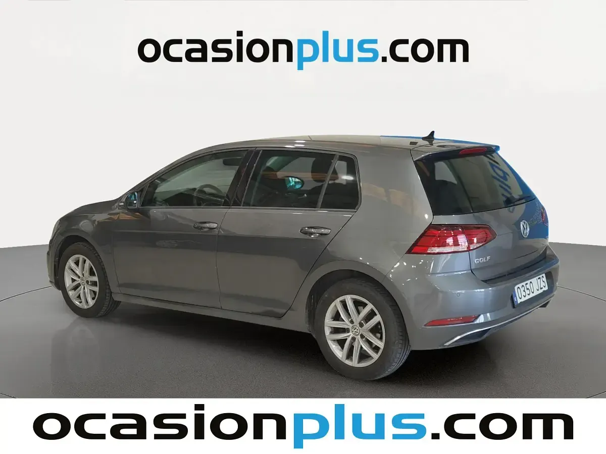 Usado VW Golf VII Advance 125 CV (91 kW) 2017 Gris Utilitario