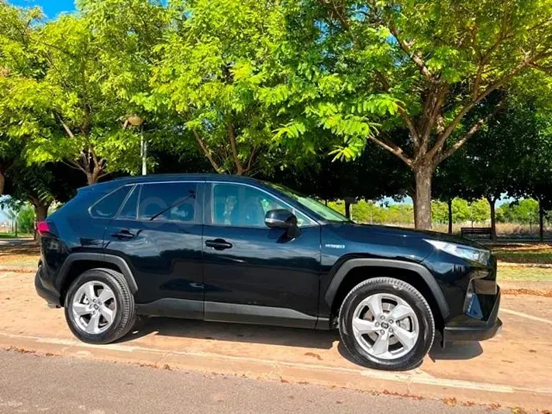 Usado Toyota RAV4 Hybrid Advance 218 CV (160 kW) 2021 Negro SUV