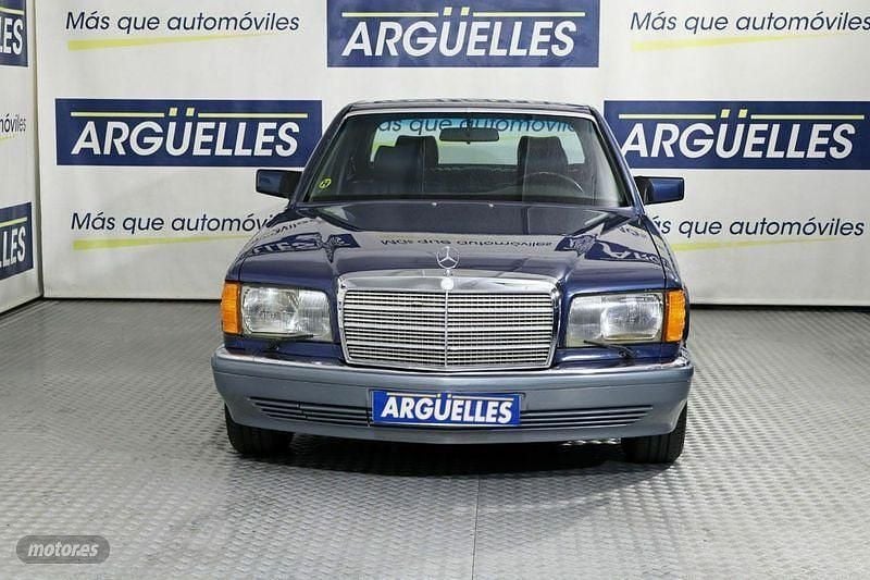 Usado Mercedes S300 SE 180 CV (132 kW) 1986 Azul Berlina