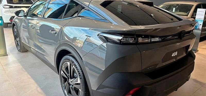 Nuevo Peugeot 408 Allure 145 CV (106 kW) 2025 Gris selenium cmetal Berlina