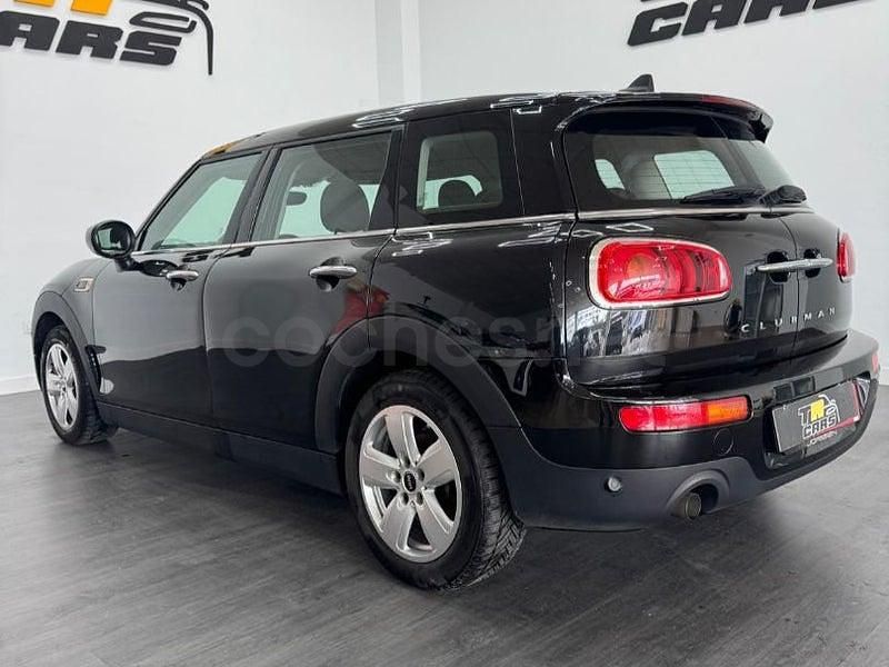Usado Mini One D Clubman 116 CV (85 kW) 2020 Negro Familiar