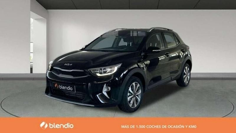 Negro Nuevo 2025 Kia Stonic SUV | 19.664 € (Precio justo) - Imagen 1/4