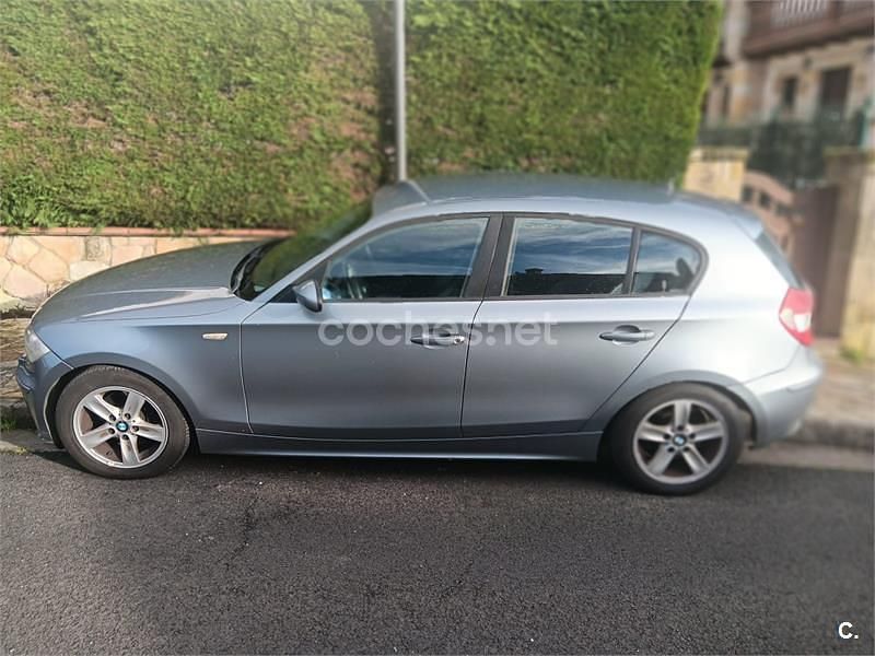 Usado BMW 120 163 CV (119 kW) 2005 Gris / plata Utilitario