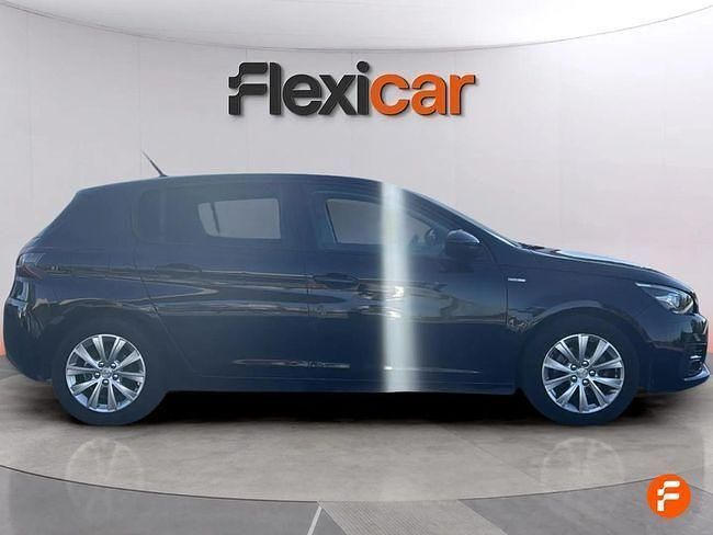 Usado Peugeot 308 Style 130 CV (95 kW) 2020 Negro Berlina