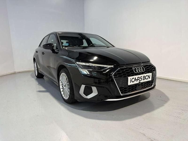Usado Audi A3 Sportback Advanced 150 CV (110 kW) 2021 Negro Utilitario
