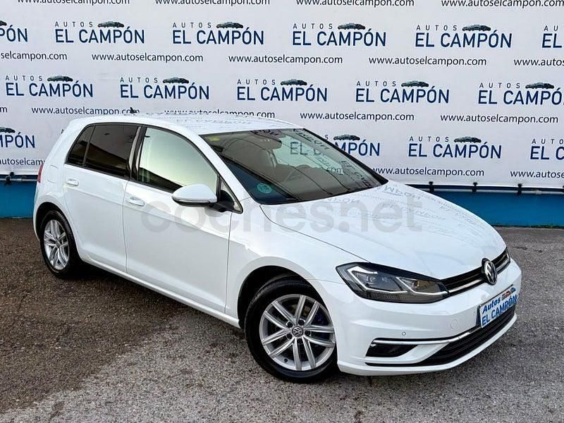 Usado VW Golf VII Advance 125 CV (91 kW) 2018 Blanco Berlina