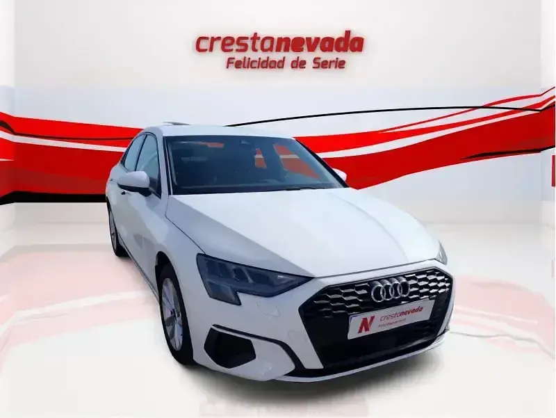 Usado Audi A3 Sportback e-tron S-Line 110 CV (80 kW) 2023 Blanco Utilitario
