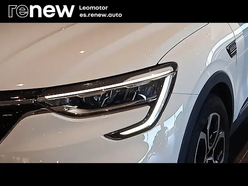 Usado Renault Arkana Zen 140 CV (102 kW) 2022 Blanco SUV