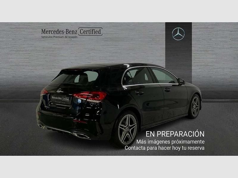 Usado Mercedes A200 150 CV (110 kW) 2022 Negro Berlina