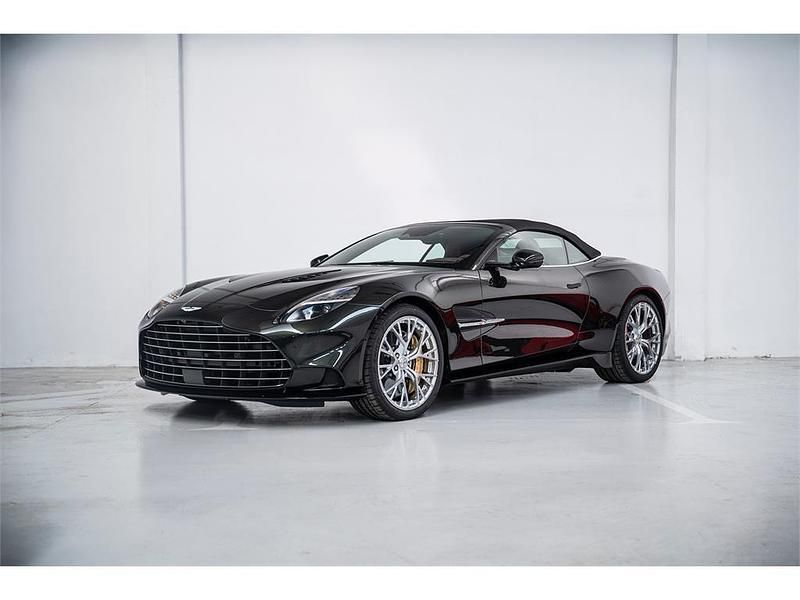Nuevo Aston Martin Vanquish 835 CV (614 kW) 2025 Minotaur green Descapotable