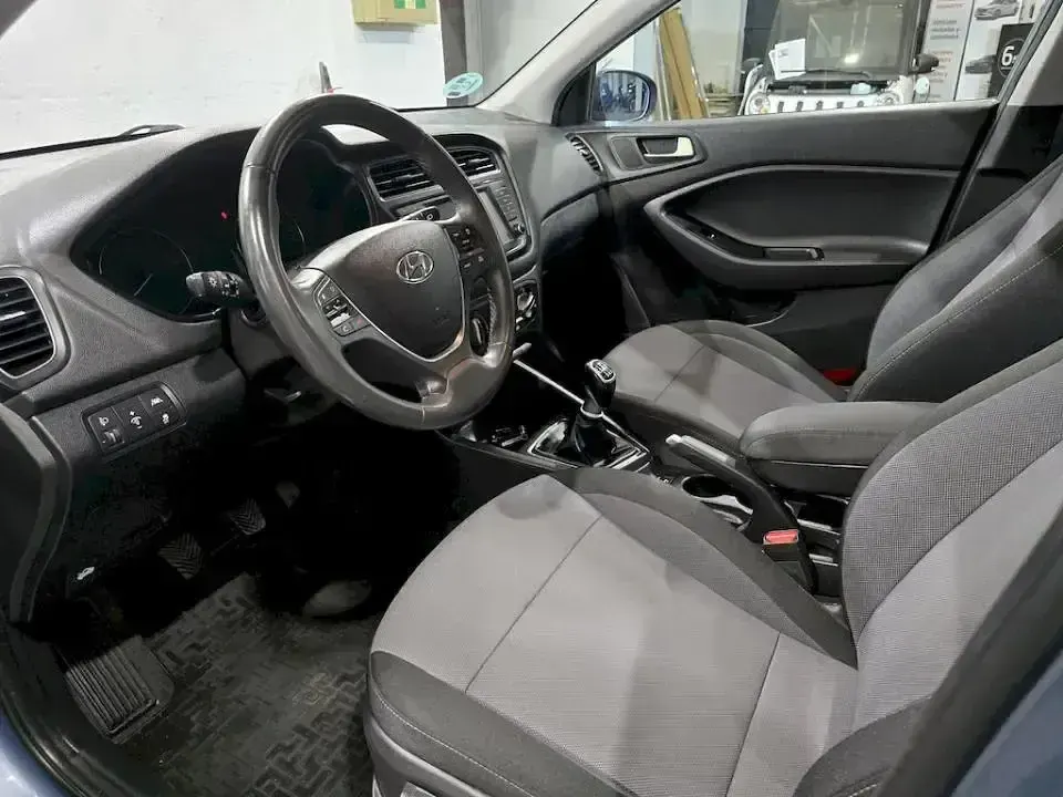 Usado Hyundai i20 Active 90 CV (66 kW) 2017 Otro Berlina