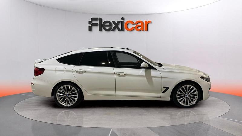 Käytetty BMW 320 190 HP (139 kW) 2020 Valkoinen Sedan