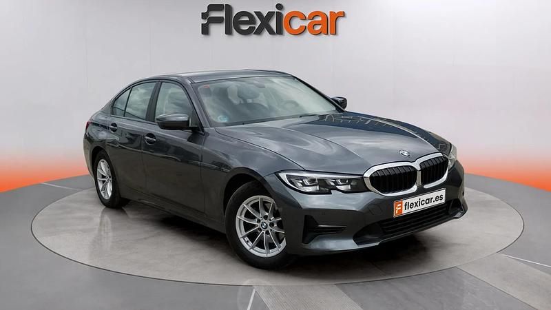 Usado BMW 318 151 CV (111 kW) 2021 Gris Familiar