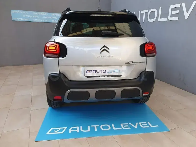 Usado Citroën C3 Aircross Origins 102 CV (75 kW) 2020 Gris / plata SUV