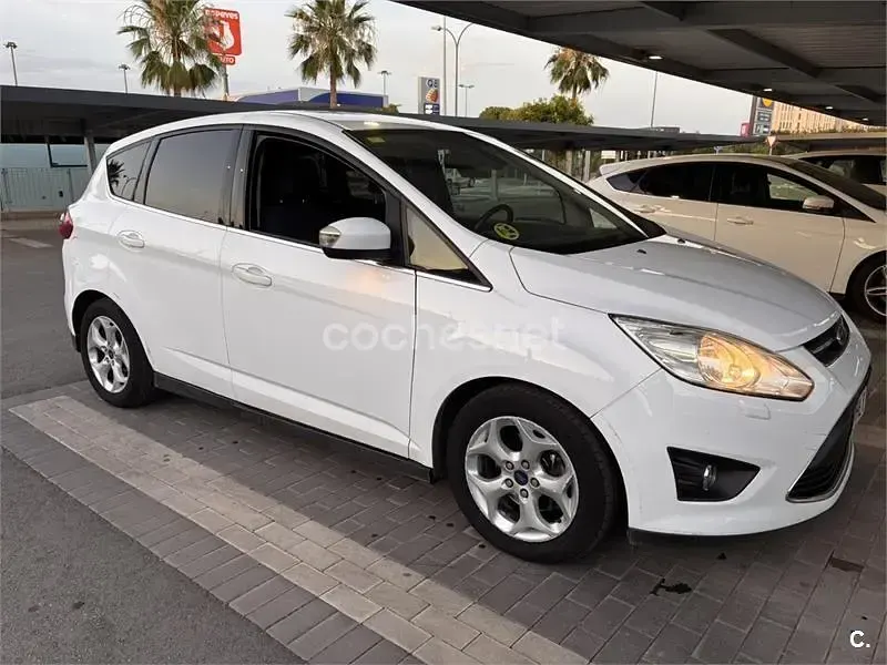 Usado Ford C-MAX Trend 115 CV (84 kW) 2012 Blanco Monovolumen
