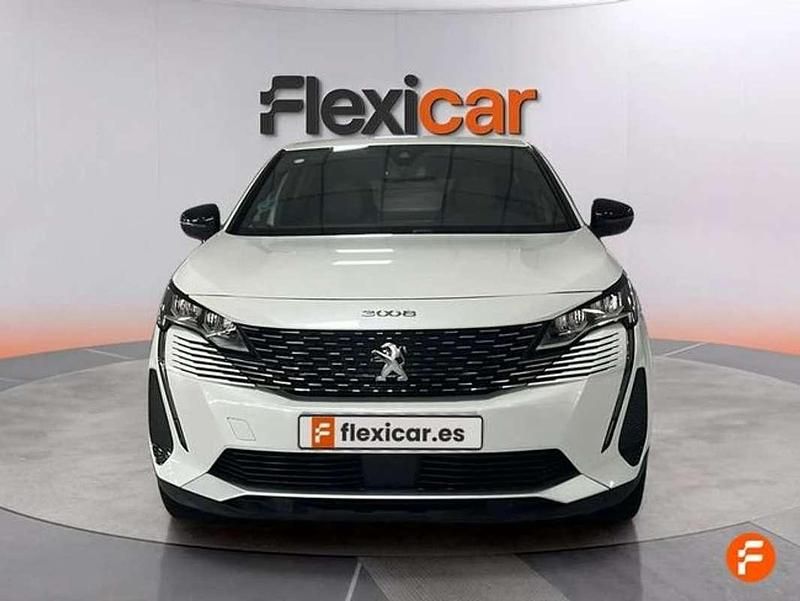Usado Peugeot 3008 Allure 131 CV (96 kW) 2023 Blanco SUV