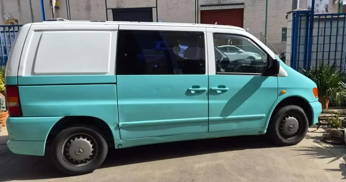 Usado Mercedes Vito 98 CV (72 kW) 1997 Azul Van