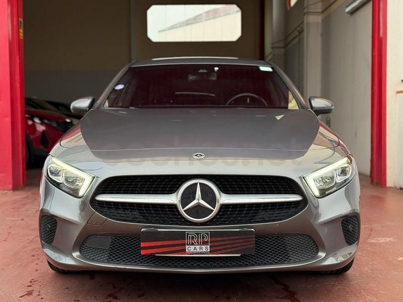 Usado Mercedes A250 218 CV (160 kW) 2023 Gris / plata Berlina
