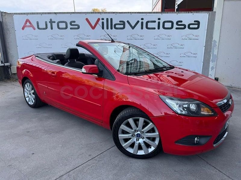 Usado Ford Focus Cabriolet Titanium 145 CV (106 kW) 2008 Rojo Descapotable