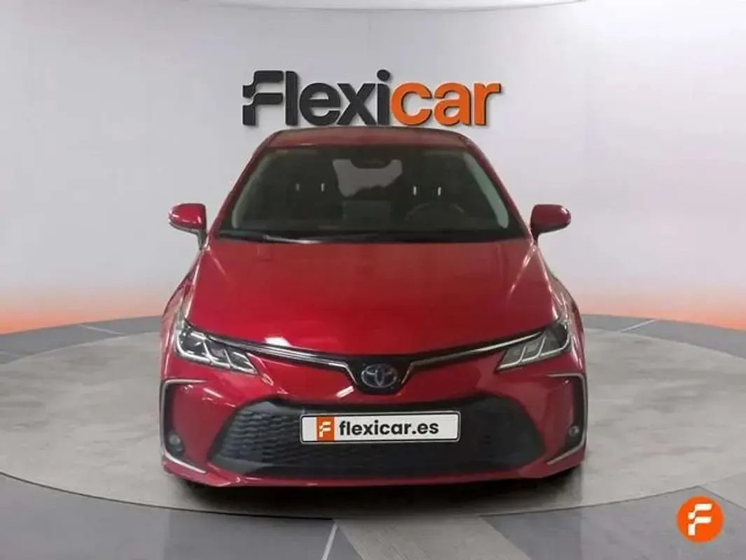 Usado Toyota Corolla Eco 140 CV (102 kW) 2025 Rojo Berlina