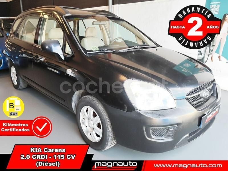 Negro Usado 2008 Kia Carens Monovolumen | 3999 € (Buen precio) - Imagen 1/4