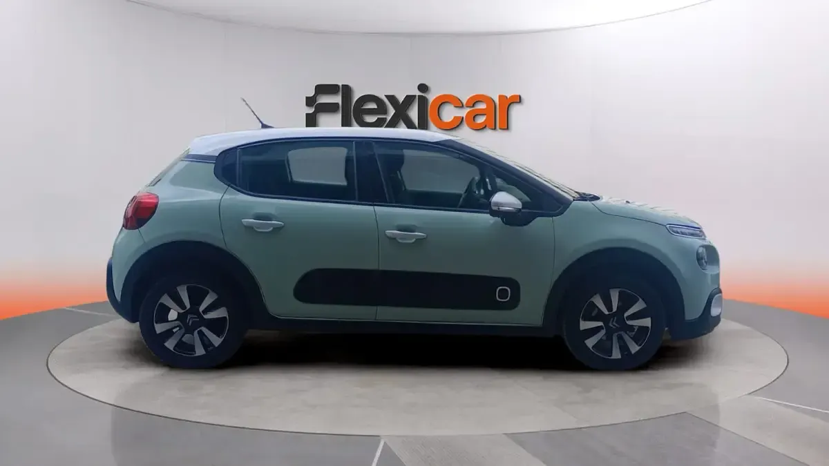 Usado Citroën C3 Feel 68 CV (50 kW) 2018 Verde Utilitario