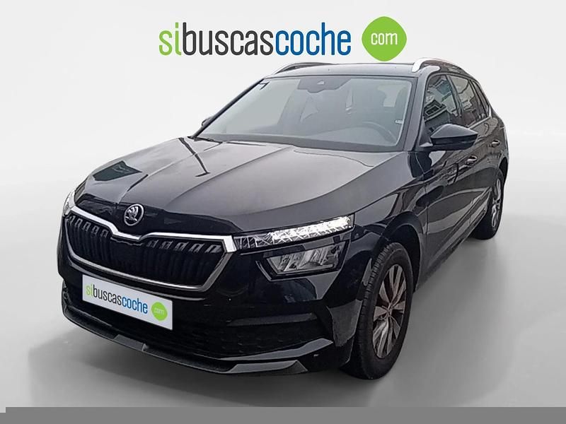 Usado Skoda Kamiq Ambition 110 CV (80 kW) 2021 Negro SUV
