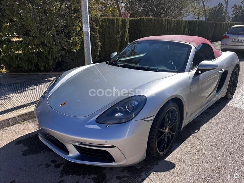 Usado Porsche 718 Boxster 300 CV (220 kW) 2022 Gris / plata Descapotable